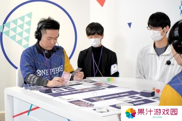 《航海王卡牌对战》世界赛巅峰对决：大陆选手阿保夺冠，独特简体中文冠军卡加冕！